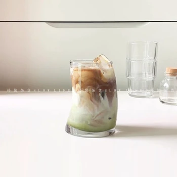 Yaratıcı Basit İskandinav Sevimli Taşınabilir Cam Yuvarlak Kahve cam kupa Bardak Çay Drinkware Kokteyl Vasos De Vidrio Yemek Bar Sevimli Fincan