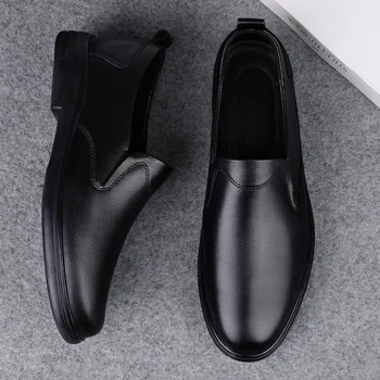 Sonbahar Erkek Loafer'lar Erkekler rahat ayakkabılar Hakiki Deri Trendi Çok Yönlü Yumuşak Taban Basit Loafer'lar İtalyan Lüks ayakkabı Tasarımcıları