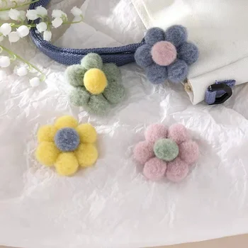 20 adet / grup Dıy Karalama Defteri Craft Headdress Aplike Aksesuarları Sevimli Peluş Çiçek Yama Aplike Düğün Dekorasyon Ev Eşyaları