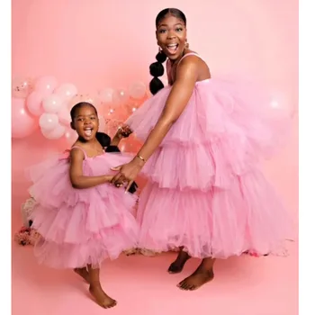 Anne Ve Kızı Elbiseler Katmanlı Kabarık Tül Spagetti Kayışı Custom Made Örgün Doğum Günü Partisi Elbisesi Zarif Vestidos De Gala