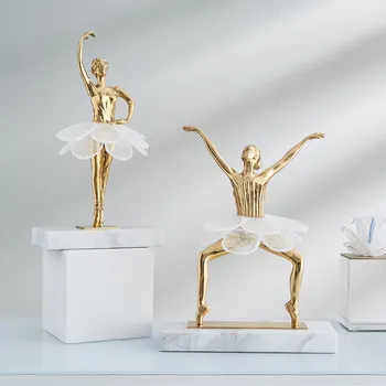 Lüks Modern Pirinç Dekoratif Sanat Heykel Mermer Taban Kristal Bale Dans Kız Heykeli Ev Dekorasyon Ev Aksesuarları