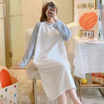 2022 Kış Kalın Sıcak Uzun Kollu Pazen Gecelik Kadınlar için Kore Gevşek Mercan Kadife Pijama gece elbisesi Gecelik Nighty
