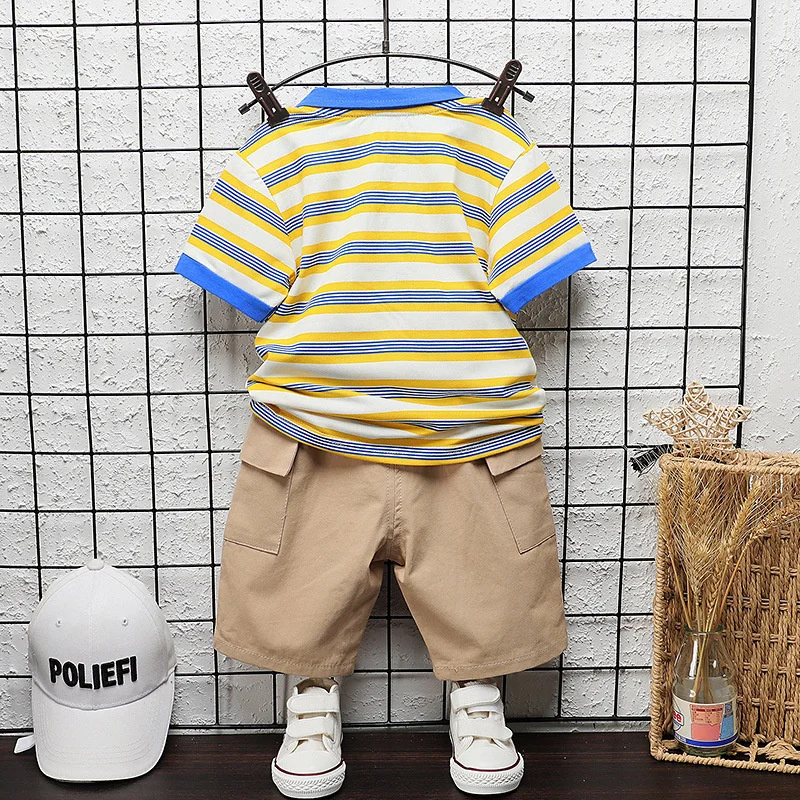 Yeni Yaz Bebek Giysileri Takım Elbise Çocuk Erkek Kız Moda Çizgili tişört Şort 2 adet / takım Toddler Rahat Kostüm Çocuk Spor Görüntü 4
