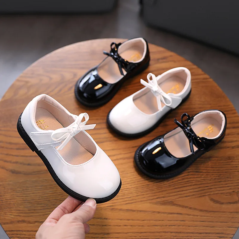 Fiyonk Prenses Ayakkabı 2021 Sonbahar Yeni çocuk Siyah Daireler Küçük deri ayakkabı çocuk moccasins bebek kız ayakkabı zapatos Görüntü 2