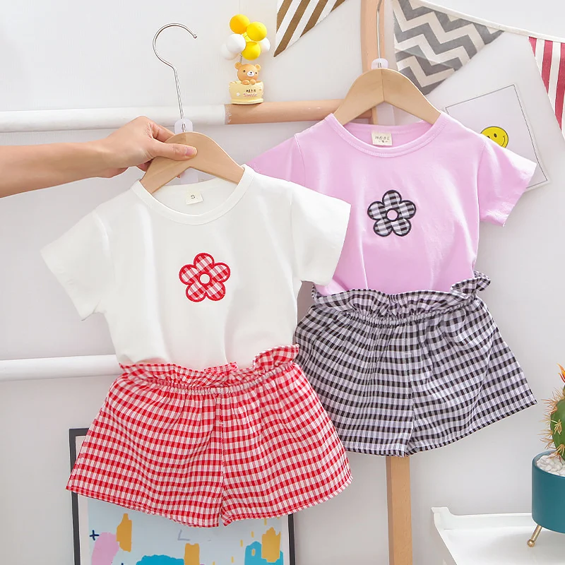 Bebek Erkek Yaz giyim setleri Yeni Küçük Kız Rahat Kısa kollu tişört Çizgili Takım Elbise 1-5T 2021 çocuk Giyim Seti Görüntü 5