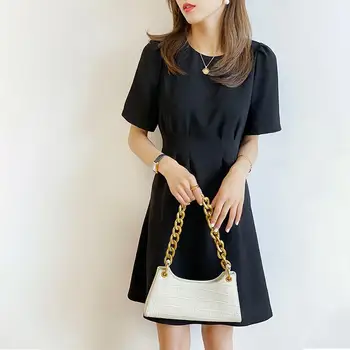 2021 Kadın yaz elbisesi Mizaç Yeni Kore Moda Bayan Kısa Kollu Zarif Retro Katı Siyah Mini Evaze ElbisEM280