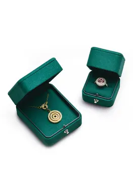 Yeşil High-end mücevher kutusu ihracat kaliteli süper Fiber deri ışık lüks kolye yüzük kutusu mücevher ambalaj kutusu